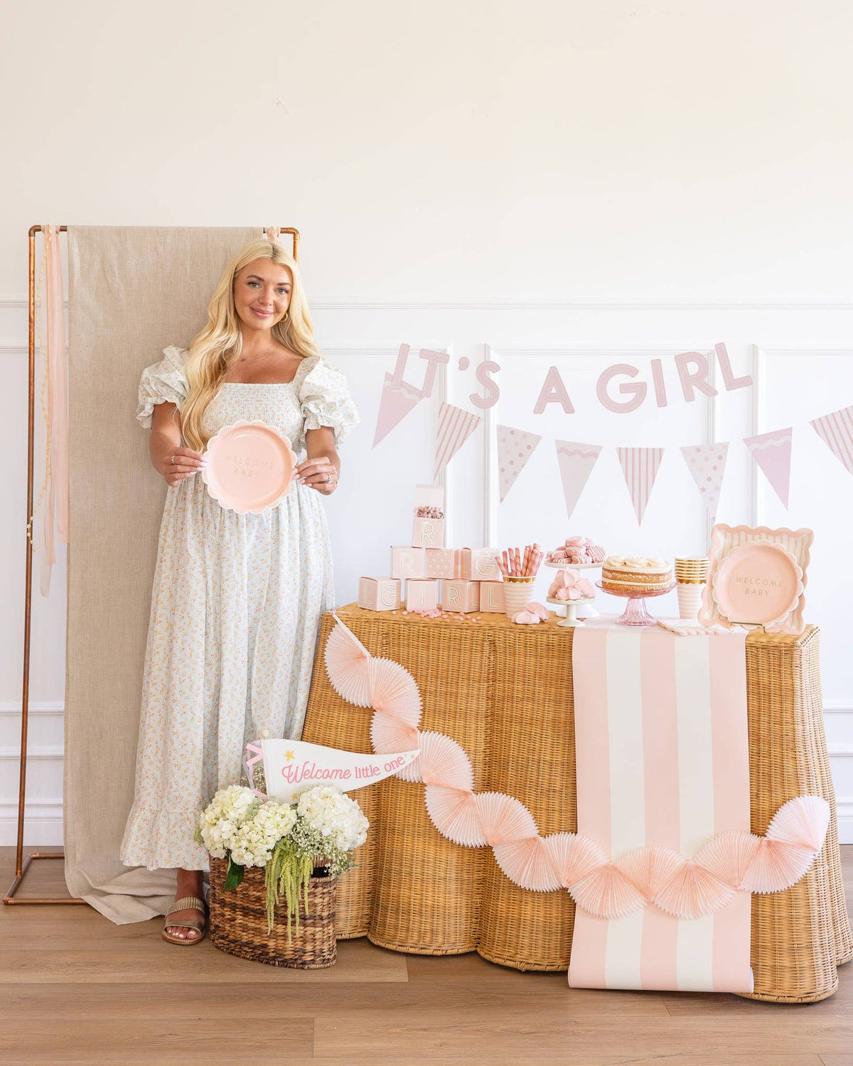 BAB1141 - Welcome Baby Pink Plate